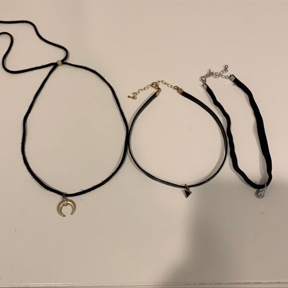 Choker Necklace Bundle - Picture 6 of 7